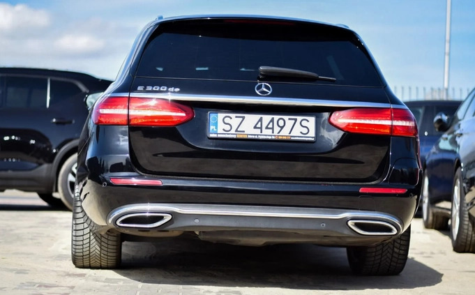 Mercedes-Benz Klasa E cena 132840 przebieg: 130000, rok produkcji 2019 z Wojnicz małe 781